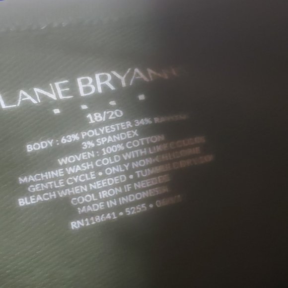 Lane Bryant Pullover Top Army Green - Plus 18-20 - Picture 3 of 4